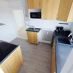 Apartment Grand 4 Persons Family 30 With Free Parking *