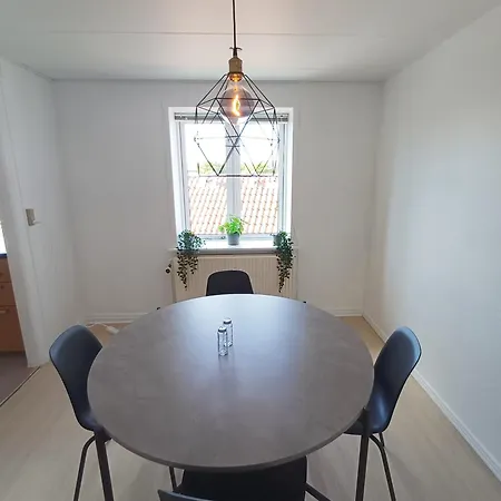 Apartamento Grand 4 Persons Family 30 With Free Parking Hjørring